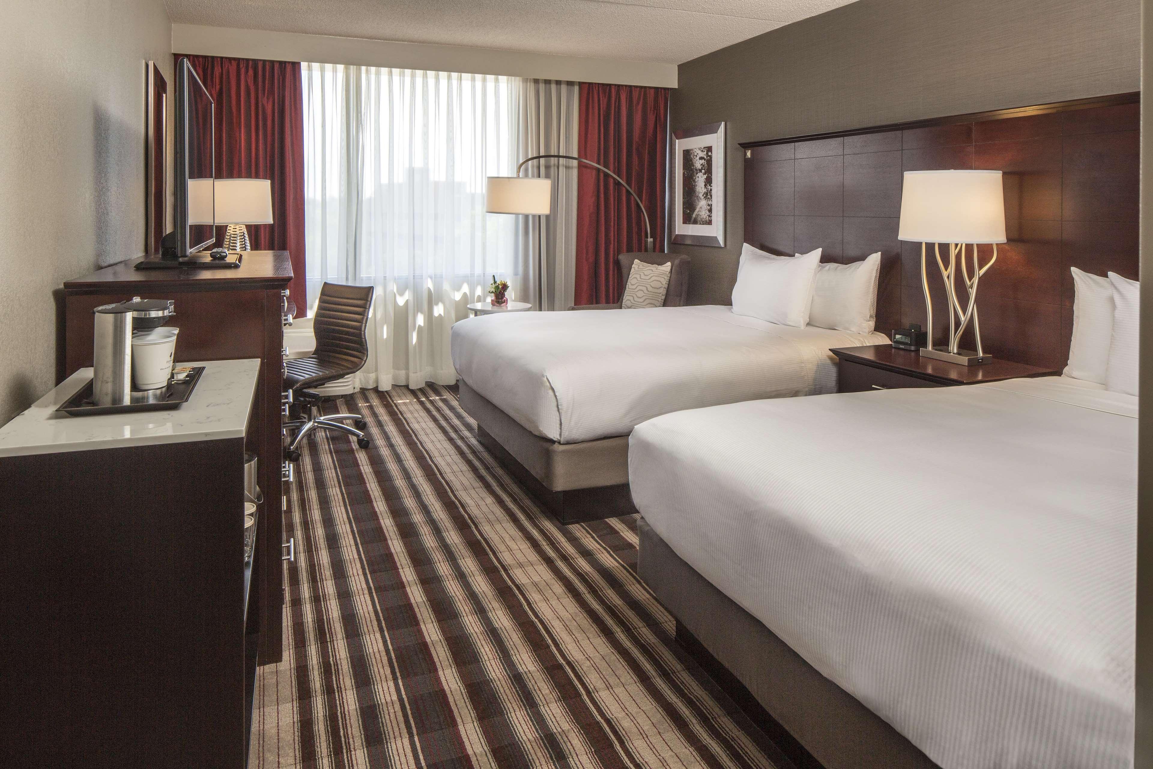 Doubletree By Hilton Hotel Largo Washington Dc Exterior photo