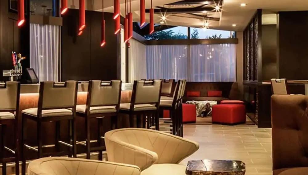 Doubletree By Hilton Hotel Largo Washington Dc Exterior photo