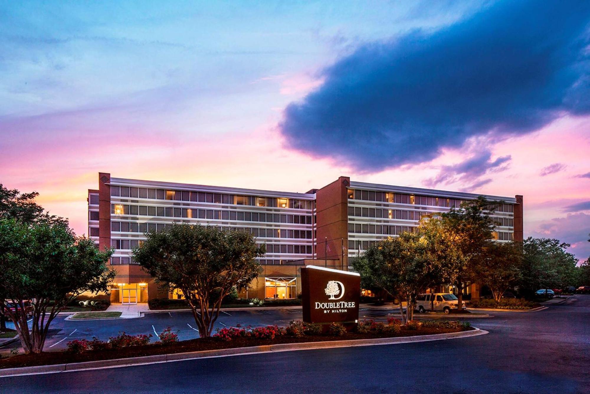 Doubletree By Hilton Hotel Largo Washington Dc Exterior photo