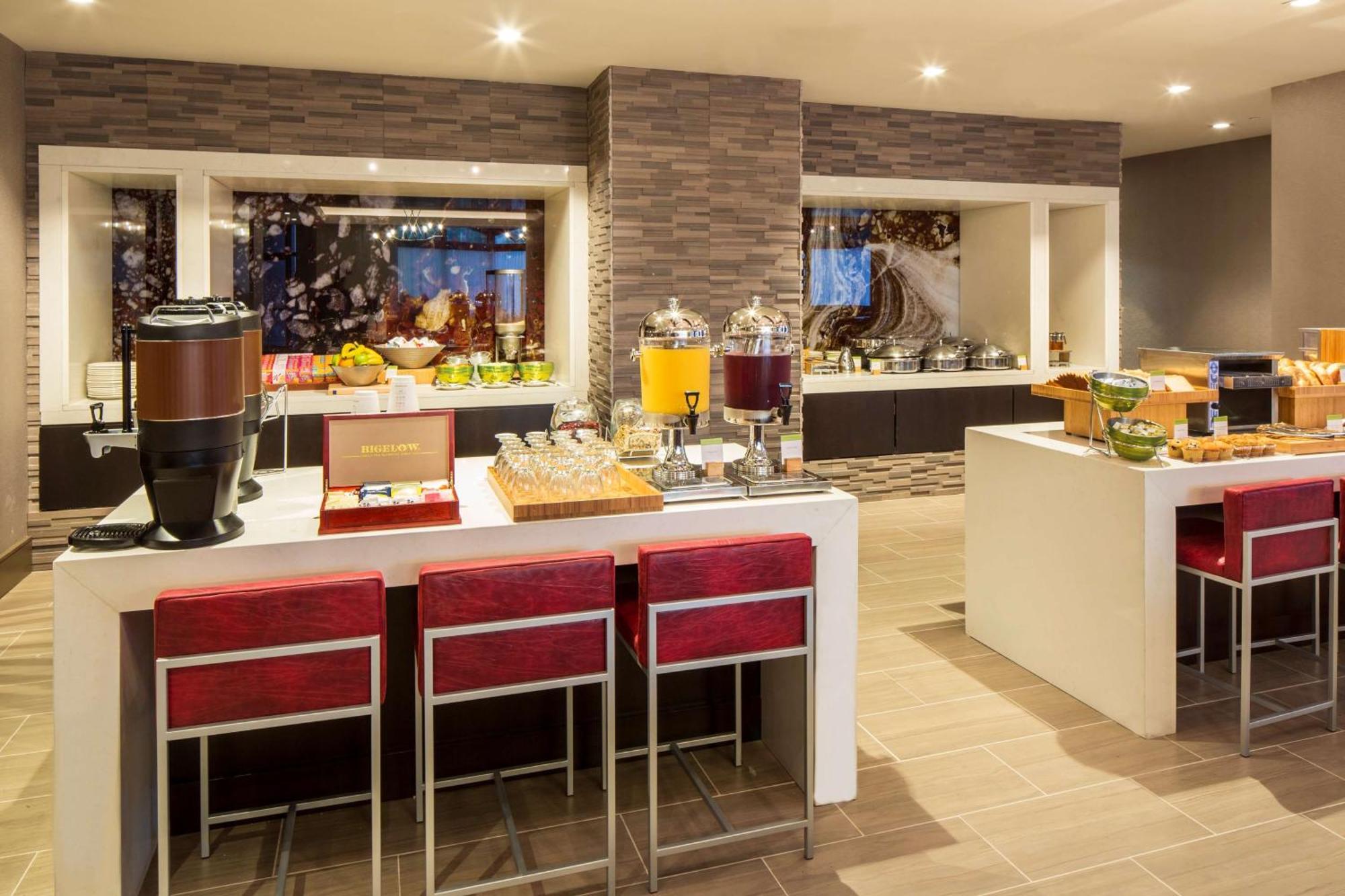 Doubletree By Hilton Hotel Largo Washington Dc Exterior photo